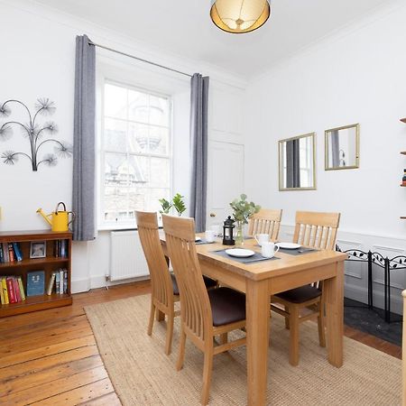 Ferienwohnung Joivy Cosy Flat In The Heart Of EDI Exterior foto