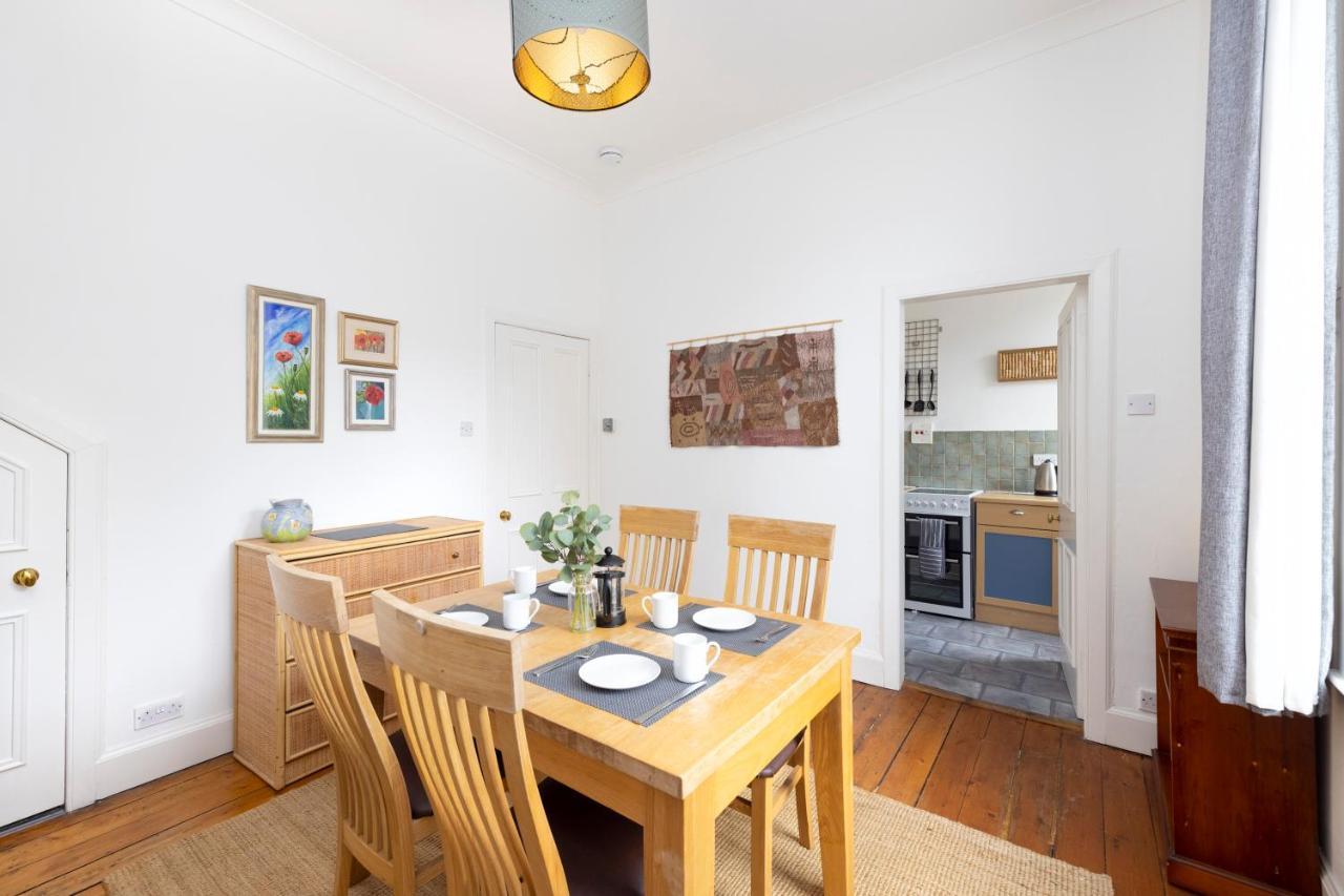 Ferienwohnung Joivy Cosy Flat In The Heart Of EDI Exterior foto