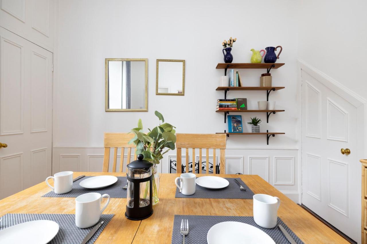 Ferienwohnung Joivy Cosy Flat In The Heart Of EDI Exterior foto