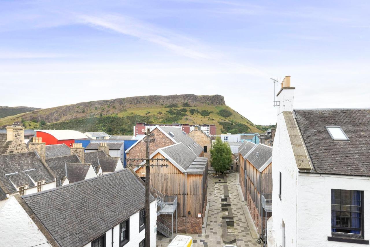 Ferienwohnung Joivy Cosy Flat In The Heart Of EDI Exterior foto