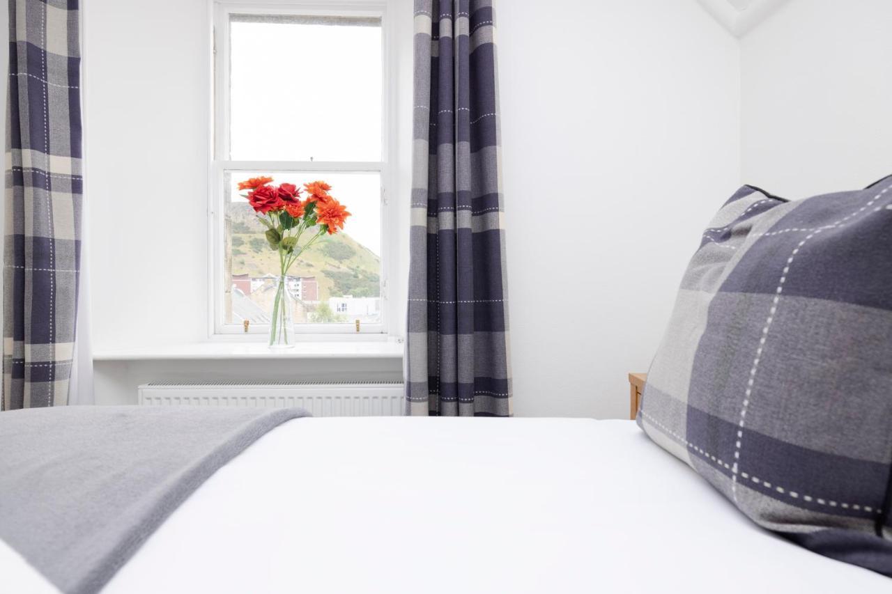 Ferienwohnung Joivy Cosy Flat In The Heart Of EDI Exterior foto