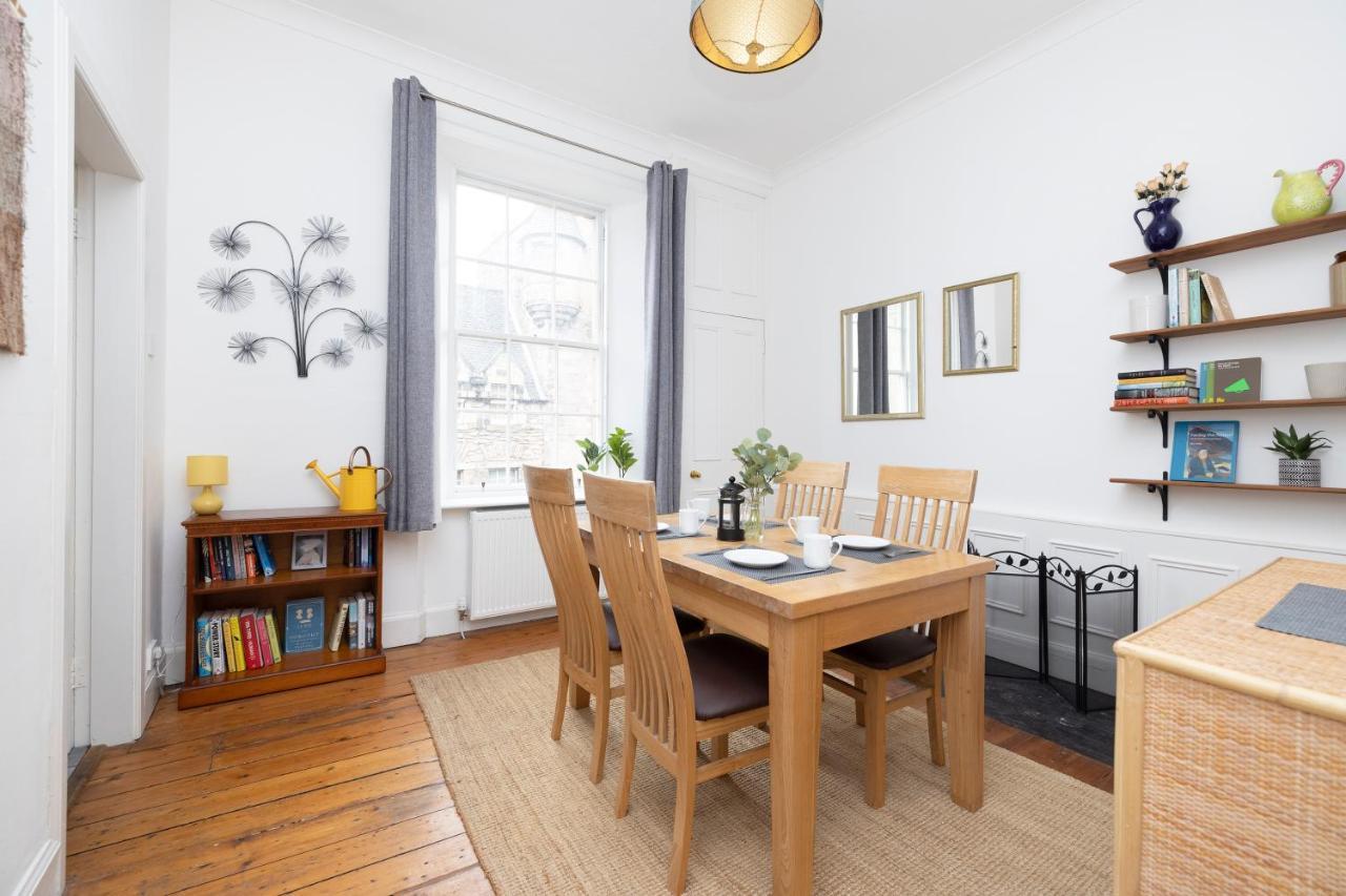 Ferienwohnung Joivy Cosy Flat In The Heart Of EDI Exterior foto